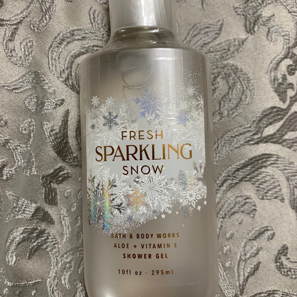 Bath & body works Fresh Sparkling snow shower gel